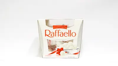 שוקולד רפאלו קטן.